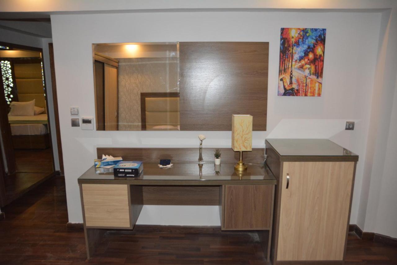 Logistic City Stars Hotel Кайро Екстериор снимка