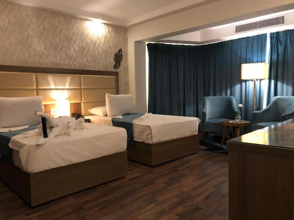 Logistic City Stars Hotel Кайро Екстериор снимка