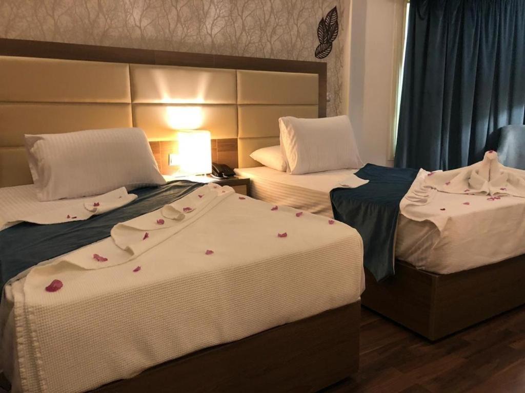 Logistic City Stars Hotel Кайро Екстериор снимка
